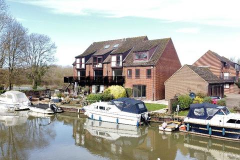 Temple Mill Island, Marlow