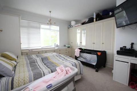 2 bedroom apartment for sale, Edgwarebury Lane, Edgware