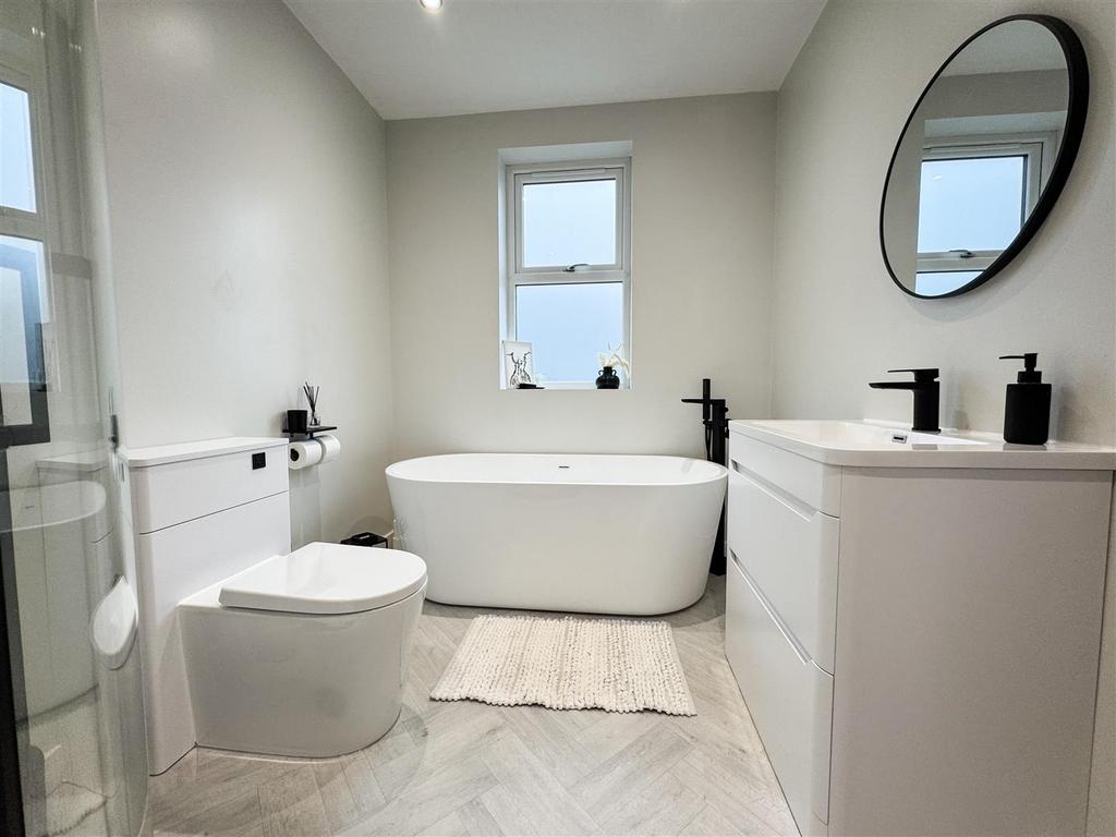 Famiily bath and shower room