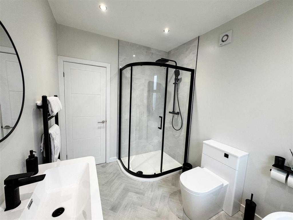 Famiily bath and shower room