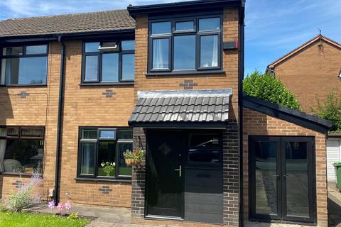 3 bedroom semi-detached house for sale, Pine Way, Lees, Oldham