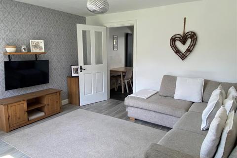 3 bedroom semi-detached house for sale, Pine Way, Lees, Oldham