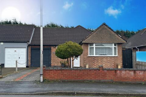 2 bedroom semi-detached bungalow for sale, Campbell Avenue, Leicester LE4