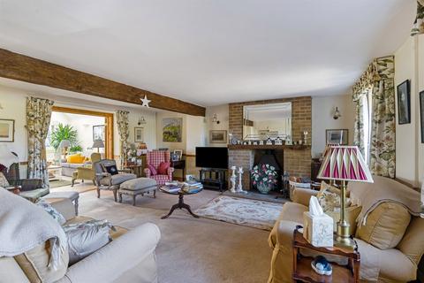 4 bedroom detached house for sale, Preston, Cirencester, GL7