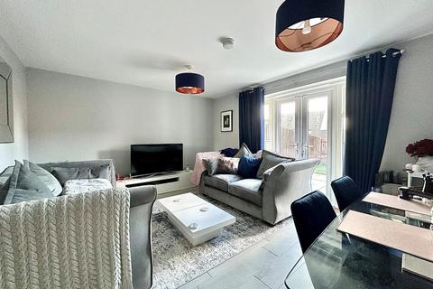 30 Dragonfly Way, Northampton, NN4 9EH