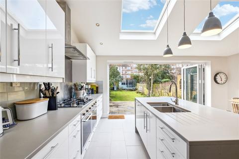 31 Deanhill Road, London, SW14 7DQ
