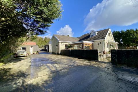 4 bedroom detached house for sale, Salem, Morriston, Swansea, City And County of Swansea.