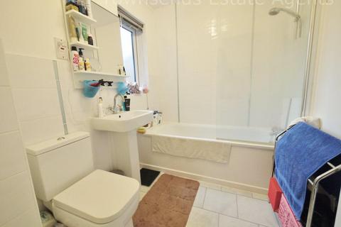 1 bedroom maisonette to rent, Wilford Close, Northwood HA6