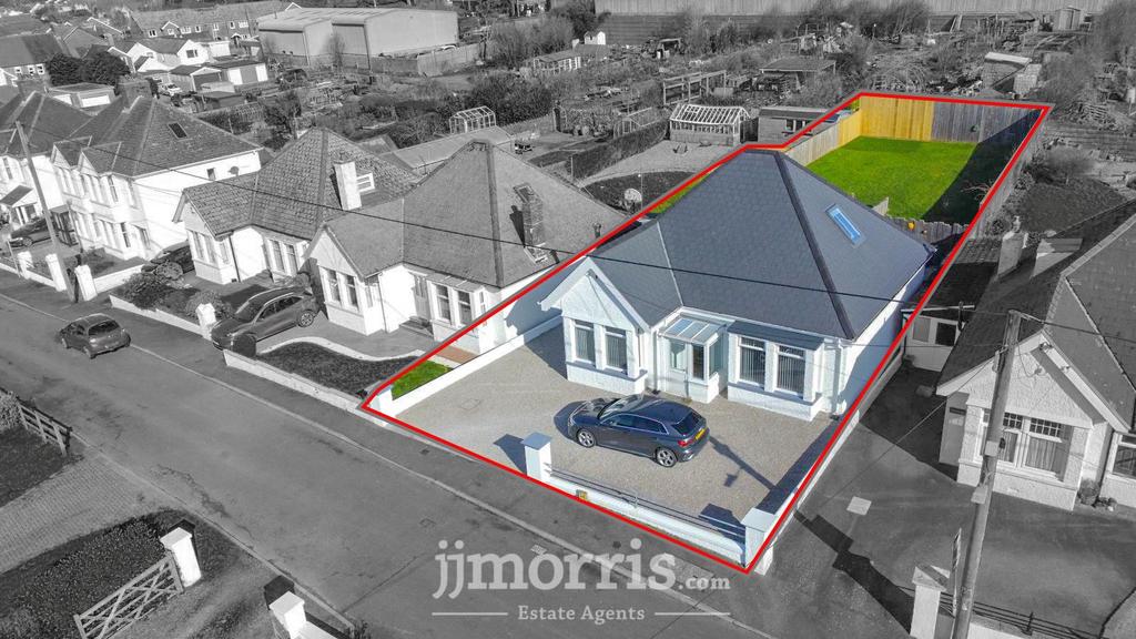 8946684 C-B23 A-4 A7 F-9 CF3-6 E7 F3 E7304 A8.jpg