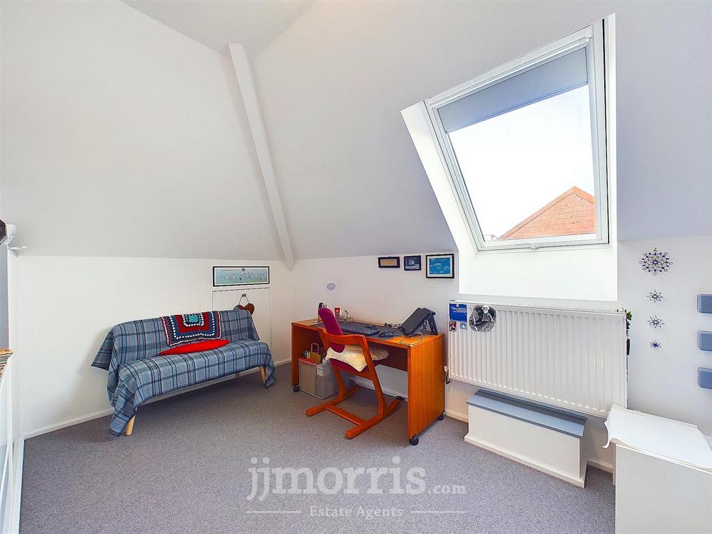 CAM03686 G0-PR0257-STILL001.jpg