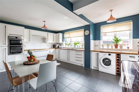 16 Plane Avenue, Northfleet, Gravesend, DA11 9QB