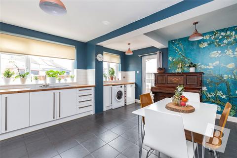 16 Plane Avenue, Northfleet, Gravesend, DA11 9QB