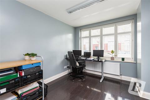 16 Plane Avenue, Northfleet, Gravesend, DA11 9QB