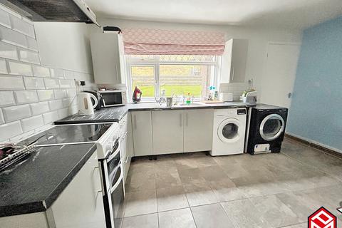 2 bedroom property for sale, Pleasant View, Aberkenfig, Bridgend, Bridgend County. CF32 9BY