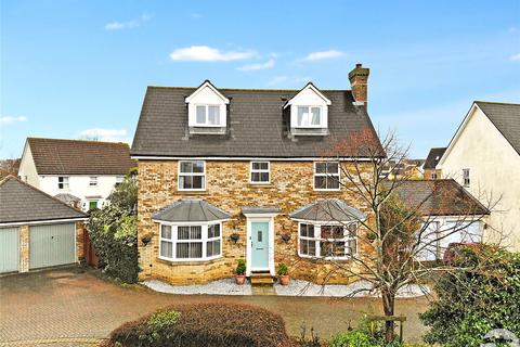 17 The Pinnacles, St Marys Island, Chatham, ME4 3PN