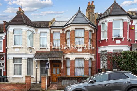 3 bedroom terraced house for sale, Hewitt Road, London, N8