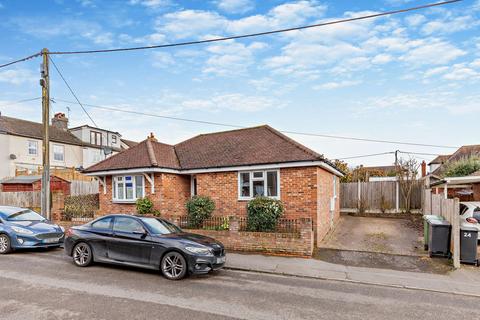 2 bedroom detached bungalow for sale, Brandon Road, Braintree, CM7 2