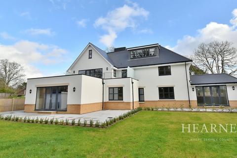undefined, Golf Links Road, Ferndown, BH22