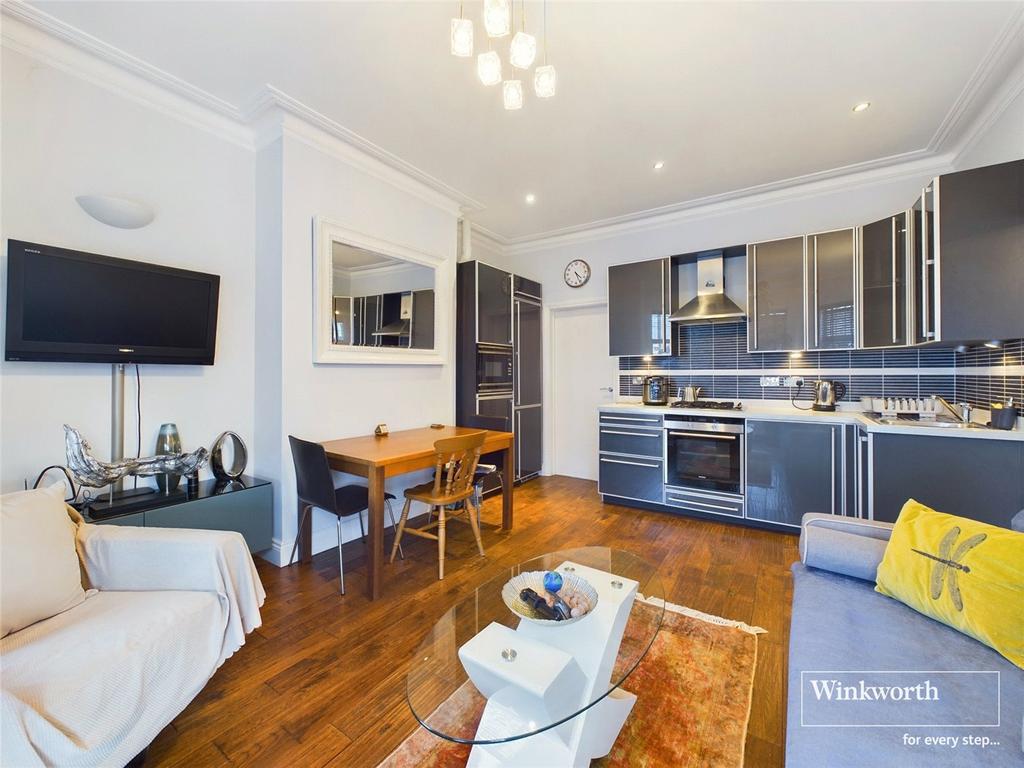 Reception / Kitchen