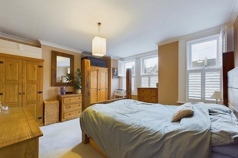 31 Croft Road, Bromley, BR1 4DR