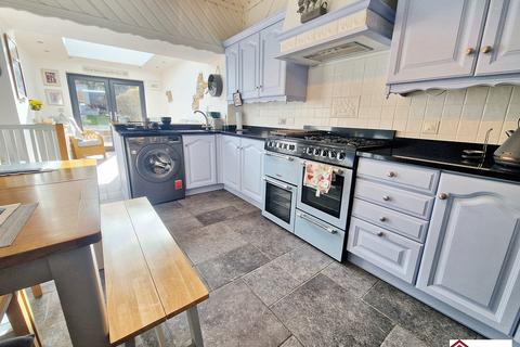 4 bedroom semi-detached house for sale, Swansea SA5