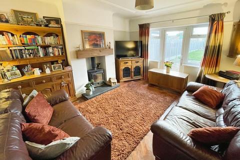 3 bedroom semi-detached house for sale, Grove Avenue, Vicars Cross, Chester, Cheshire, CH3