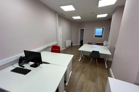 Office to rent, 489 Hartshill Road, Hartshill, Stoke On Trent, ST4 6AA