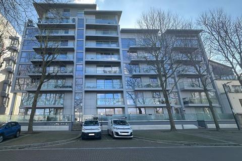 2 bedroom flat for sale, Flat 22 Lock House Tavern Quay, Rope Street, Rotherhithe, London, SE16 7FB