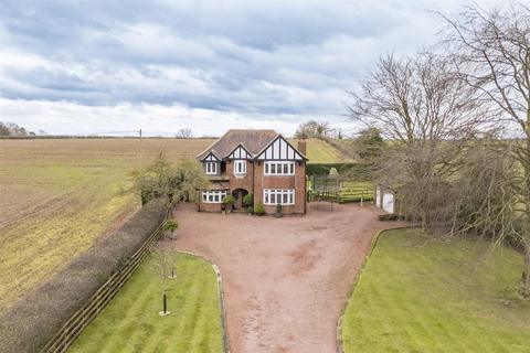 4 bedroom detached house for sale, Stamford Bridge Road, Dunnington, York