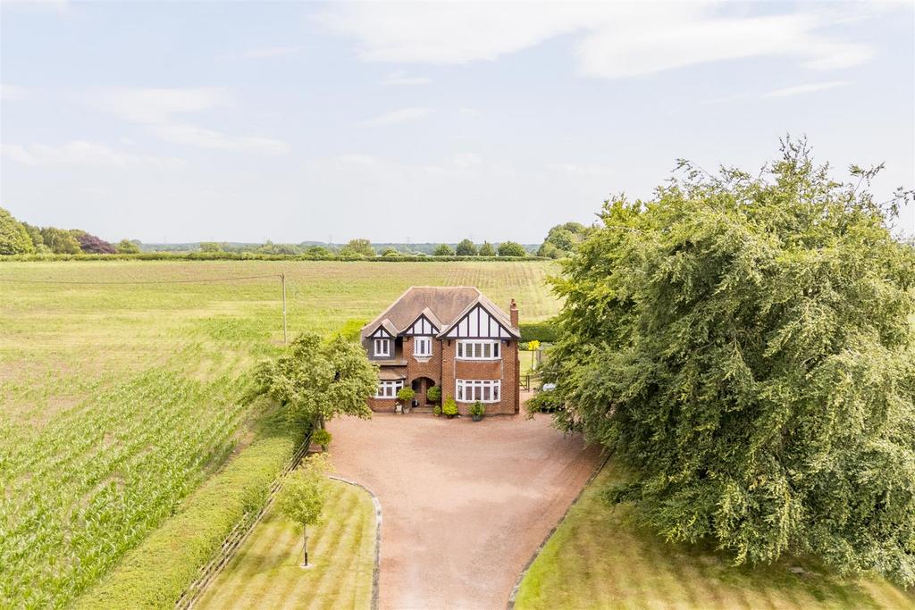 Highthorn Externals 18.jpg