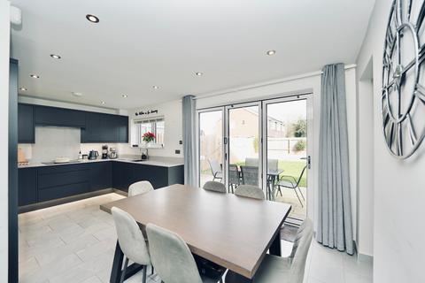 104 Burstellars, St Ives, PE27 3YT