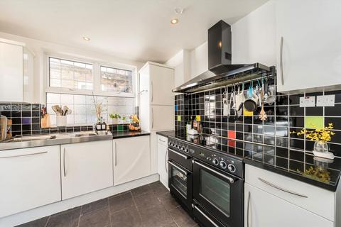 4 bedroom house to rent, Raeburn Avenue, Surbiton KT5