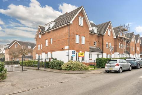 2 bedroom flat for sale, High Wycombe,  Buckinghamshire,  HP12