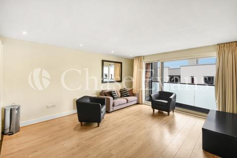 2 bedroom flat to rent, East Lane, Shad Thames, London, SE16