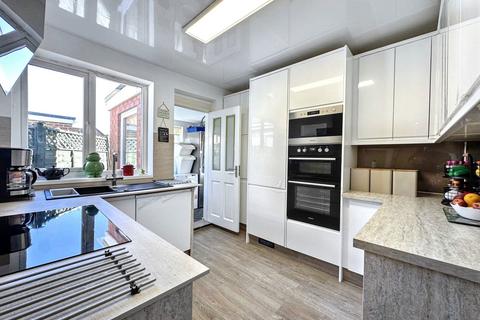 3 Argyle, Ouston, Chester Le Street, DH2 1RB