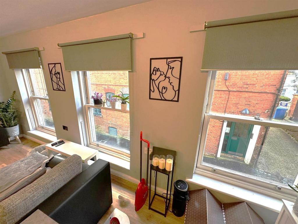 Living Room  .jpg