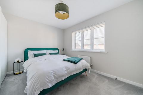 7 Faulkner Place, Burghfield Common, Reading, RG7 3FE