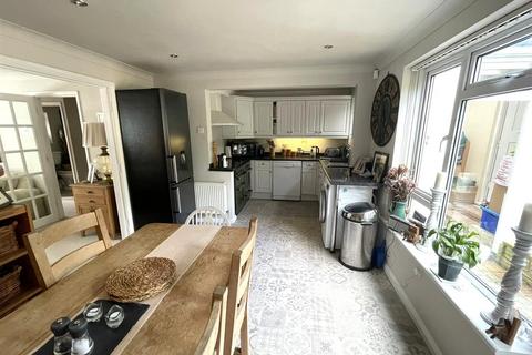 3 bedroom semi-detached house for sale, Ladysmith Road, Cheltenham