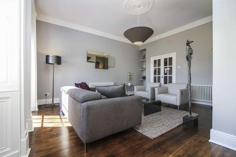 2 bedroom maisonette for sale, Front Street, Tynemouth