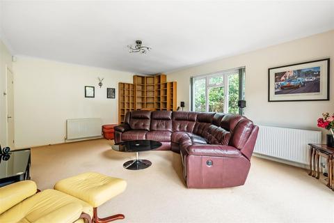 3 bedroom detached bungalow for sale, STAG LEYS, ASHTEAD, KT21