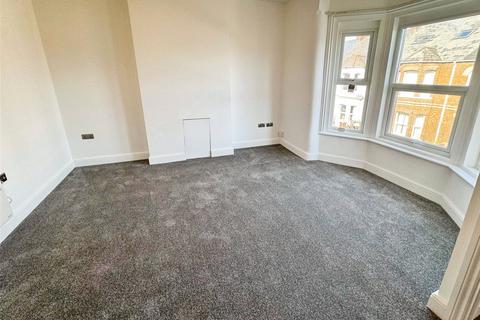 2 bedroom flat for sale, Danby Terrace, Devon EX8