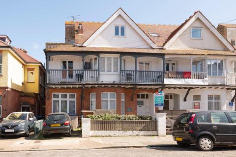 1 bedroom flat for sale, Surrey Road, Cliftonville, CT9