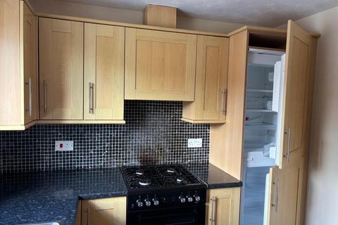 1 bedroom flat for sale, Beaumont Avenue, Huddersfield, West Yorkshire, HD5