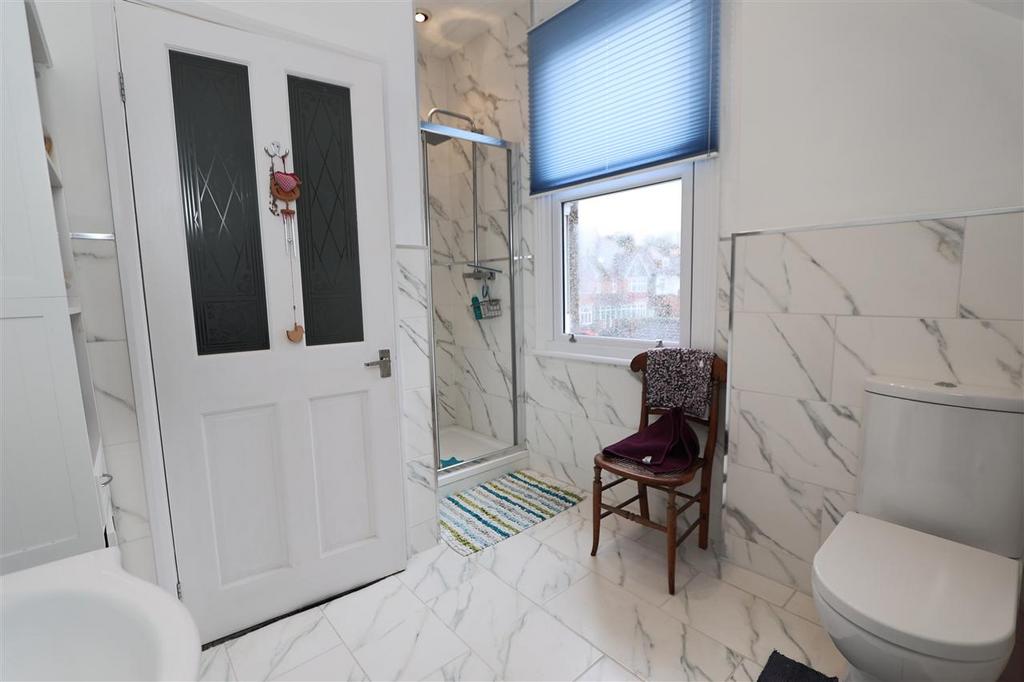 Top Floor Bathroom