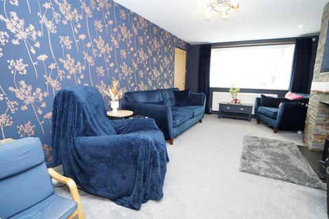 14 Plumpton Drive, Bradford, BD2 1PJ
