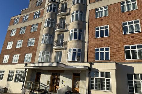 2 bedroom apartment to rent, Hall Road, London NW8