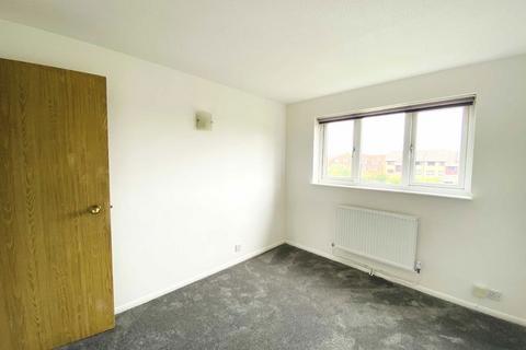 1 bedroom flat to rent, Hardcastle Close, Croydon CR0