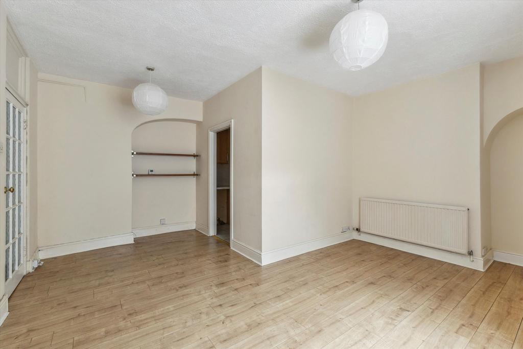 Basement Flat