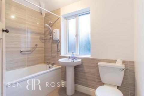 3 bedroom semi-detached house for sale, Winsor Avenue, Leyland