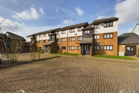 36 Aylets Field, Harlow, CM18 7LW